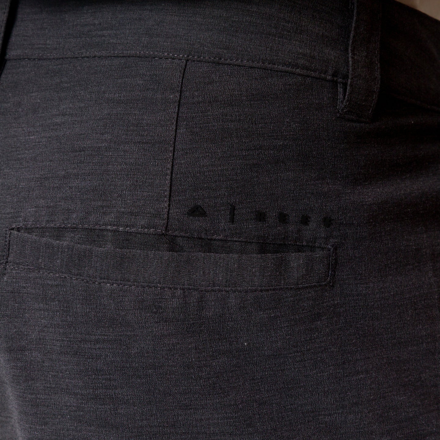 Destro Hybrid Short view 4