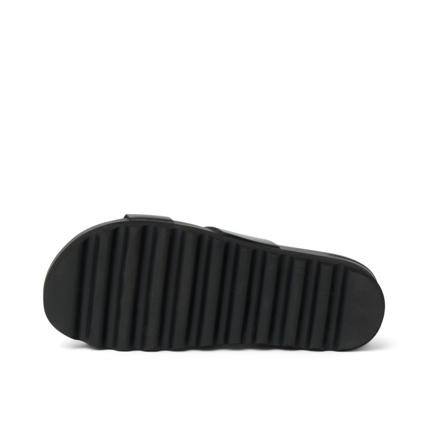 Cushion Vista Hi - Black/Black - Underside View