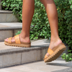 Cushion Vista Hi - Natural Braid - Model Walking View