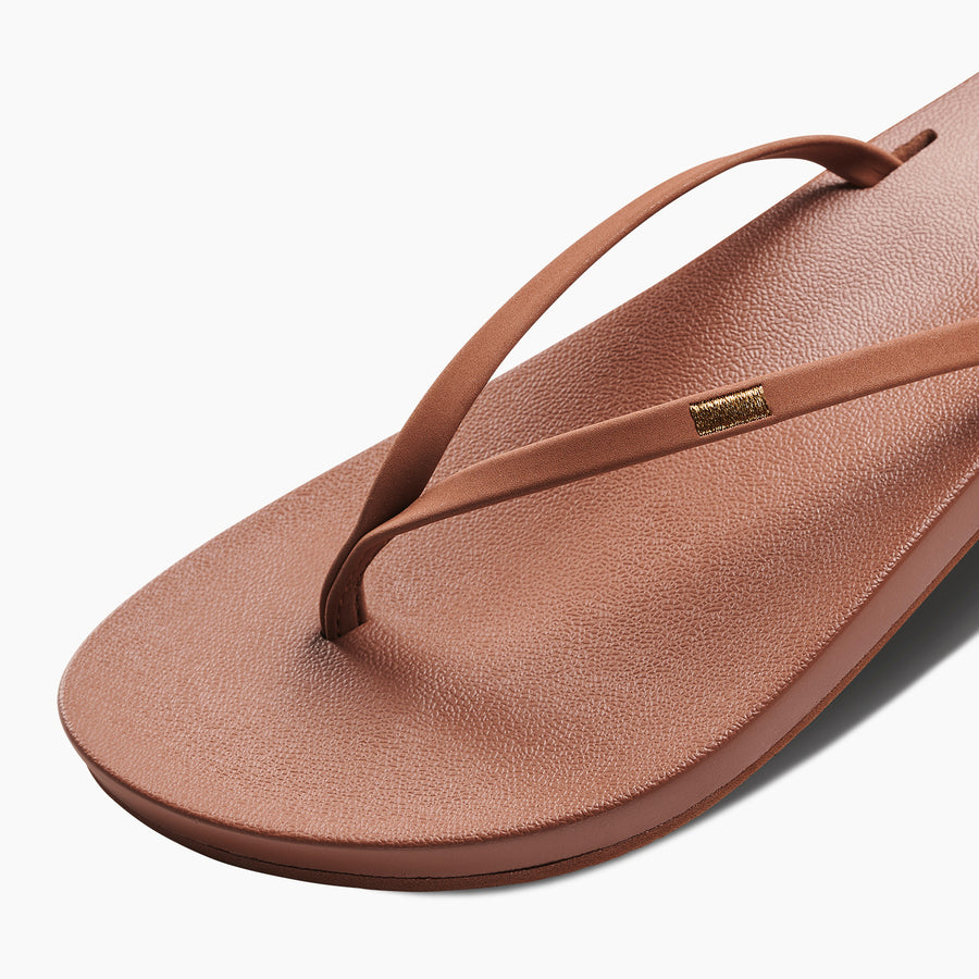 Cushion Slim - Espresso - Down the Line 1 View