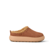 REEF Weekend Low Brooke cozy shoe facing right with a cushioned sole and soft lining