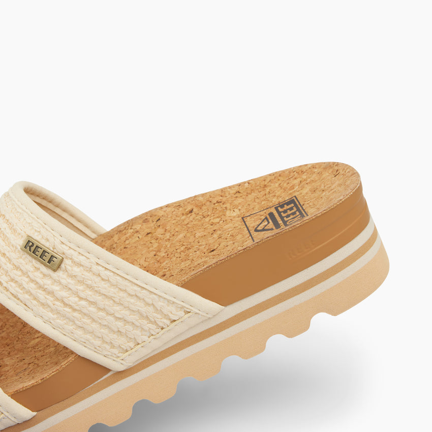 Cushion Vista Hi - Vintage Raffia - Down the Line 2 View