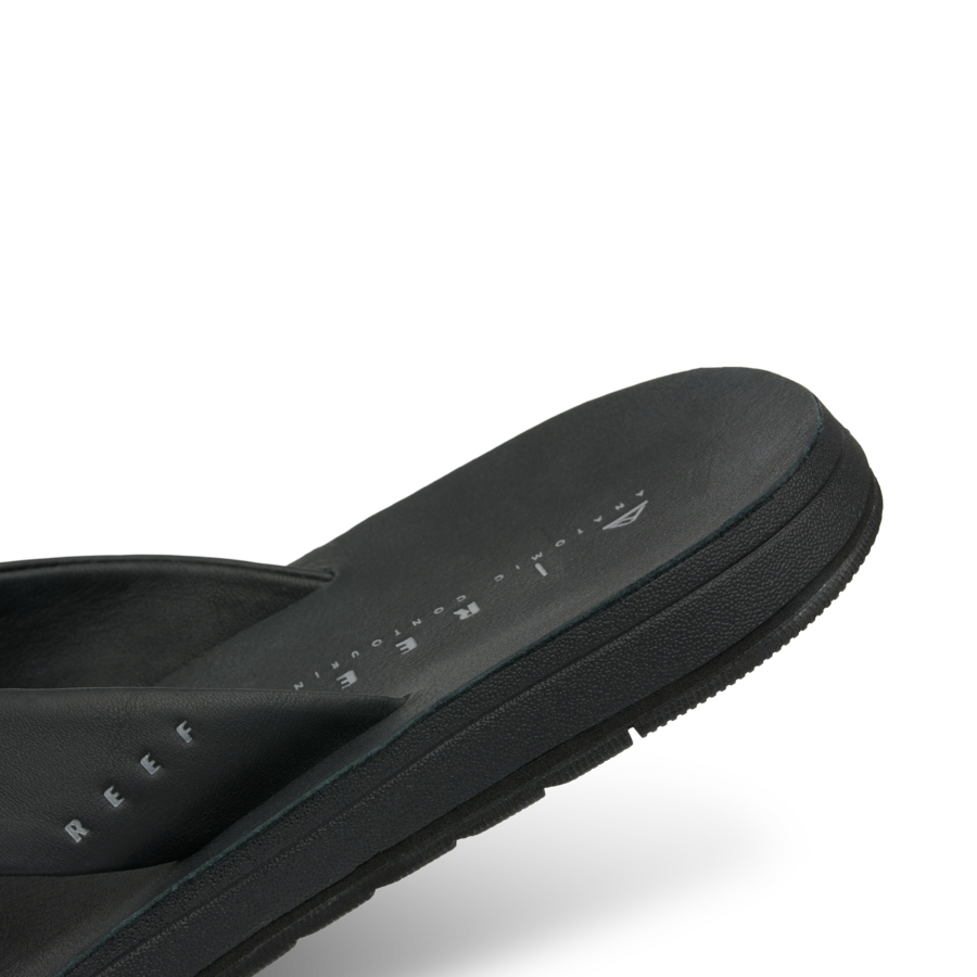 Men's Ojai Classic: Leather and Suede Sandals in Black | Reef – REEF Men's Ojai Classic: Leather and Suede Sandals in Black | Reef – REEF