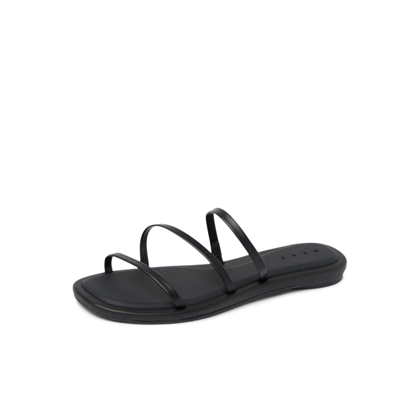 Willow Ava -  - Left Side View