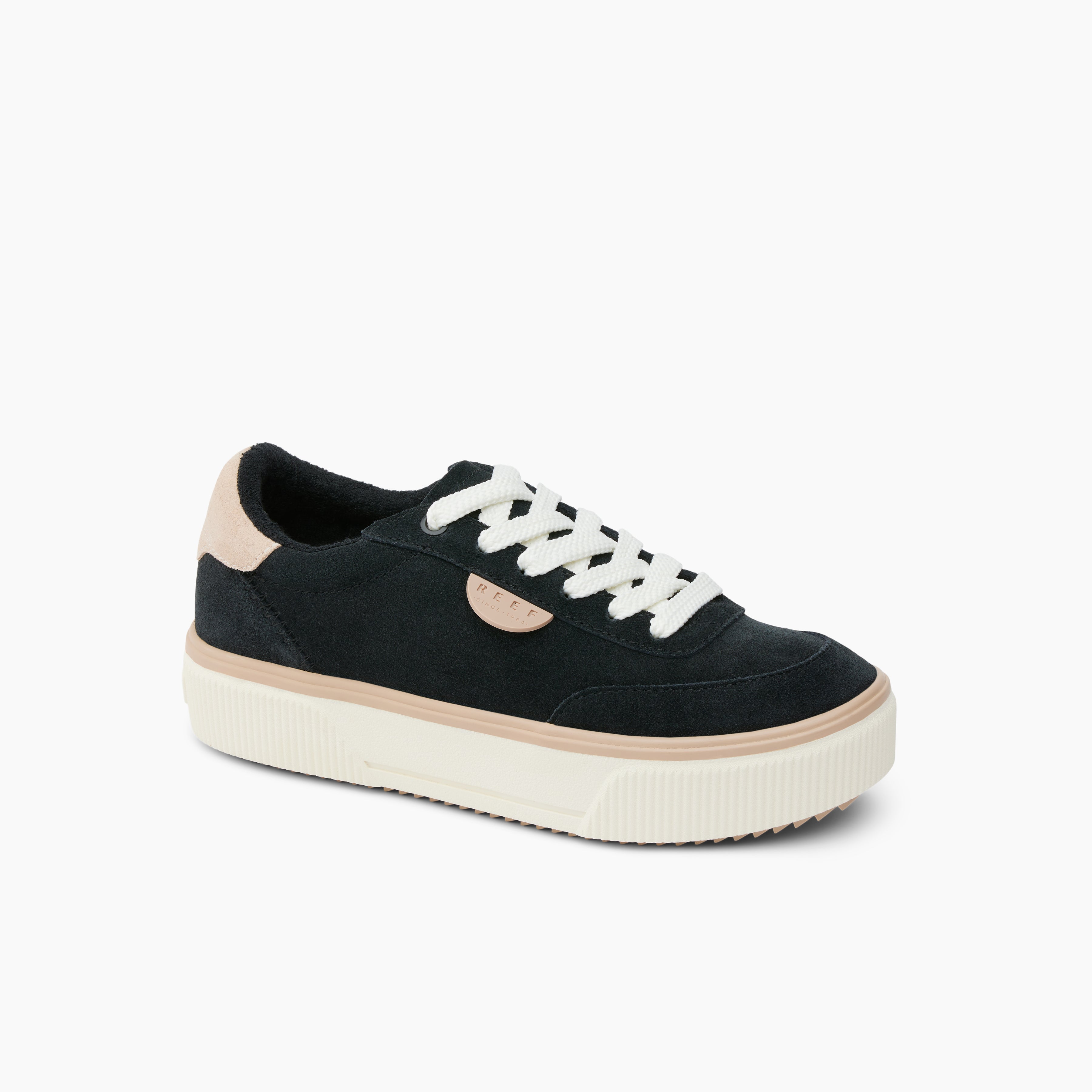 リーナベル Women's Lay Day Lift Sneaker in Black | REEF®