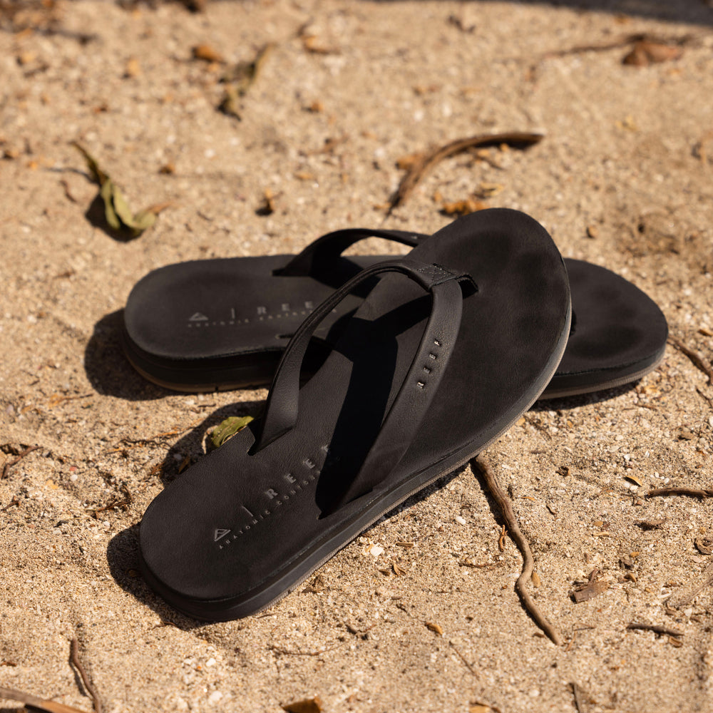 reef ojai classic サイズ:9 ブラック Women's Ojai Classic Slim: Leather and Suede Sandals in Black