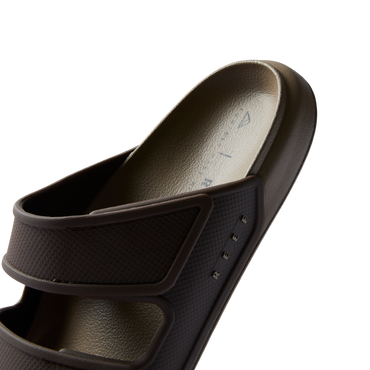 Oasis Adapt - Brown/Tan - Down the Line 2 View