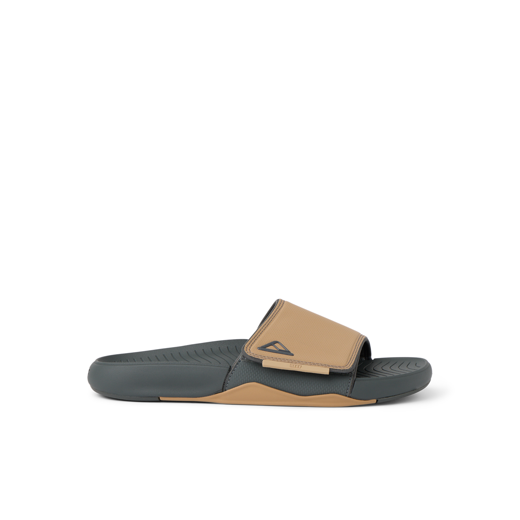 Phantom Slab men's slide facing right, featuring water-friendly materials and anatomical arch support for beach comfort.