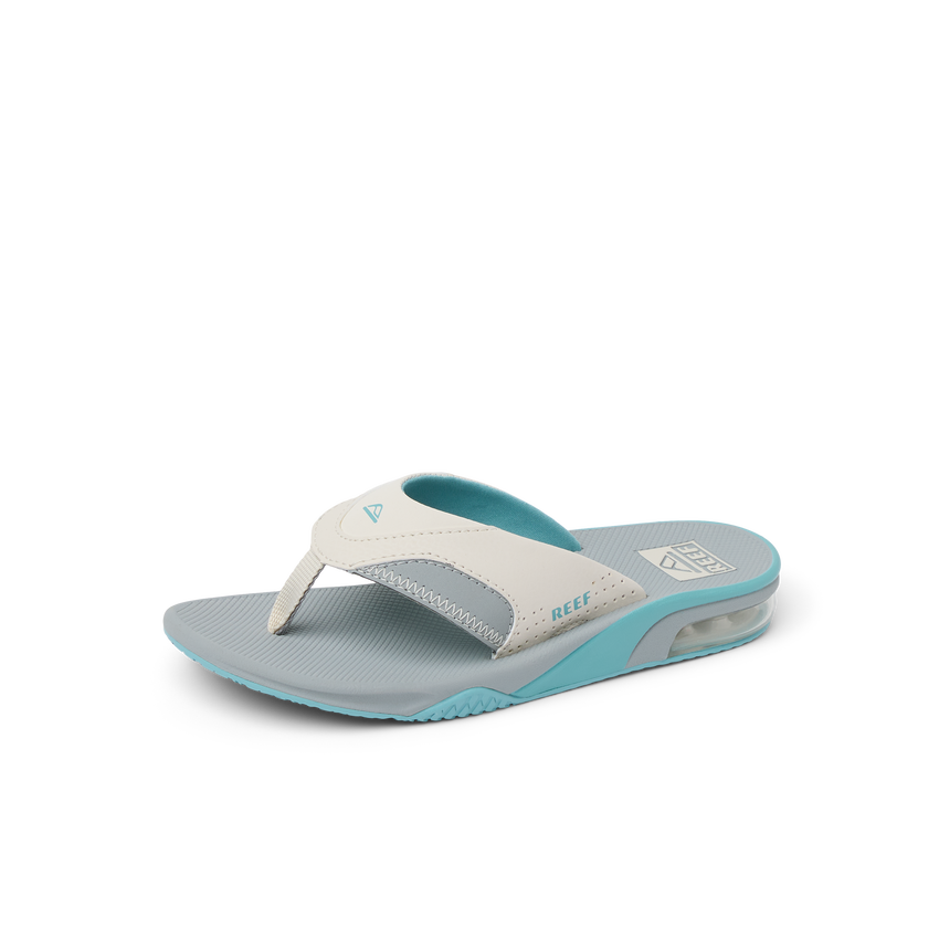 Kids Fanning - Tan/Grey/Blue - Left Side View