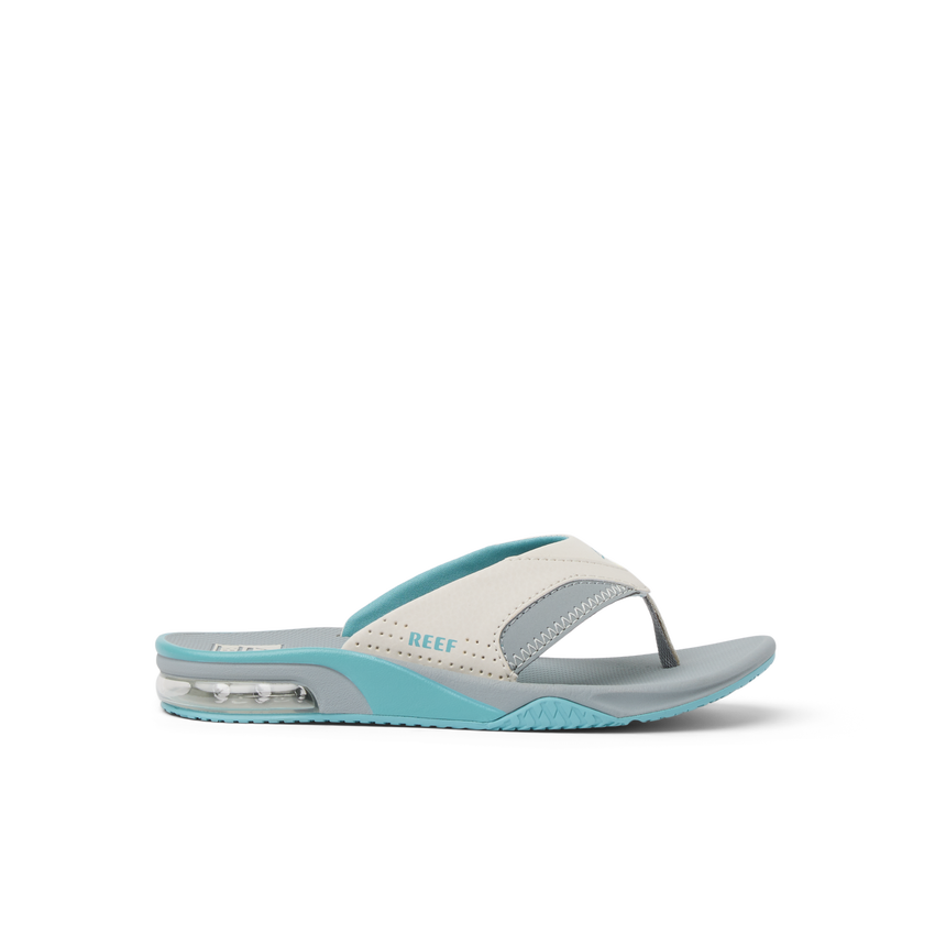 Kids Fanning - Tan/Grey/Blue - Right Side View