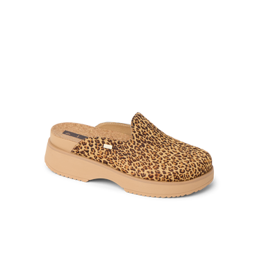 Vista Skye leopard print platform clog facing right with cushioned footbed and arch support