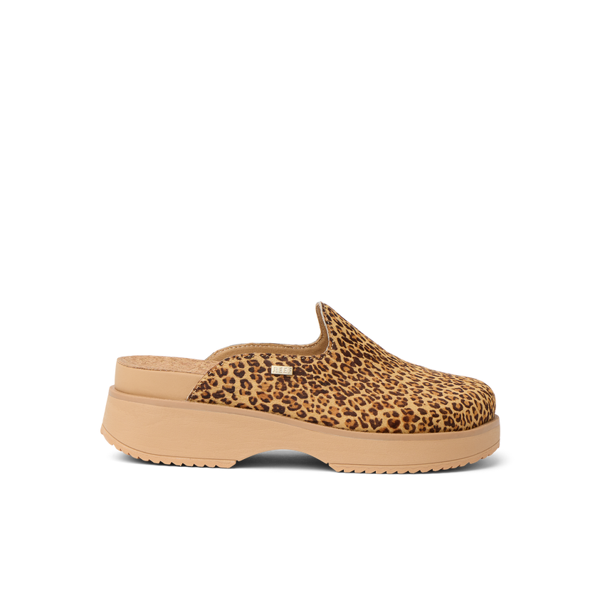 Vista Skye leopard print platform clog facing right with cushioned comfort and arch support