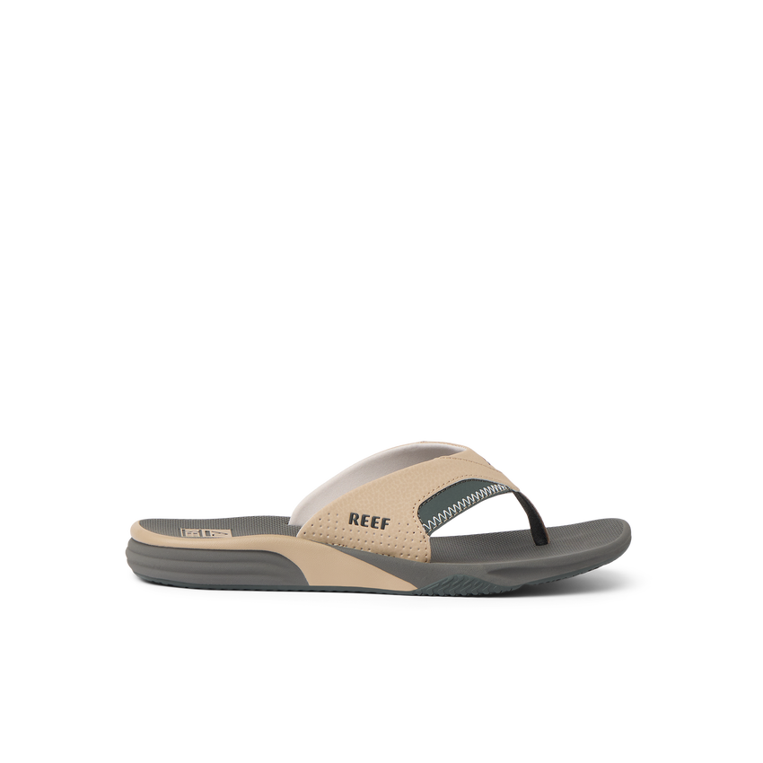 Side view of a right Cushion Fanning sandal with soft cushioning and arch support, designed for beach comfort.