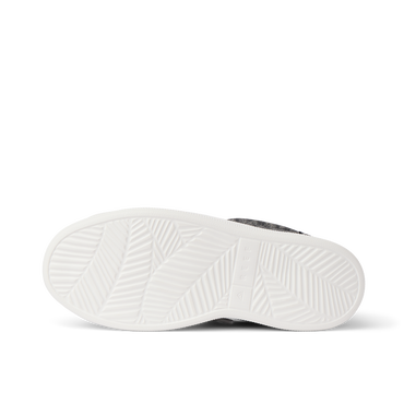 Neptune Alana women's shoe showing the white textured outsole with anatomical arch support, surf-inspired comfort design.