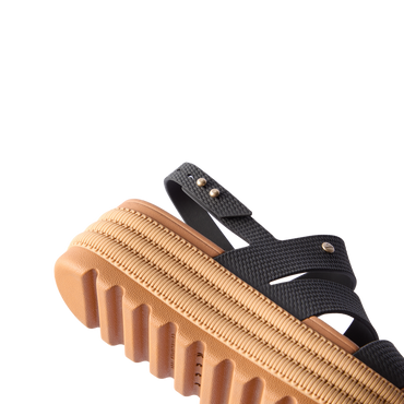 Water Vista Higher 2 women’s sandal facing left showing sole and side straps with soft cushioning and arch support
