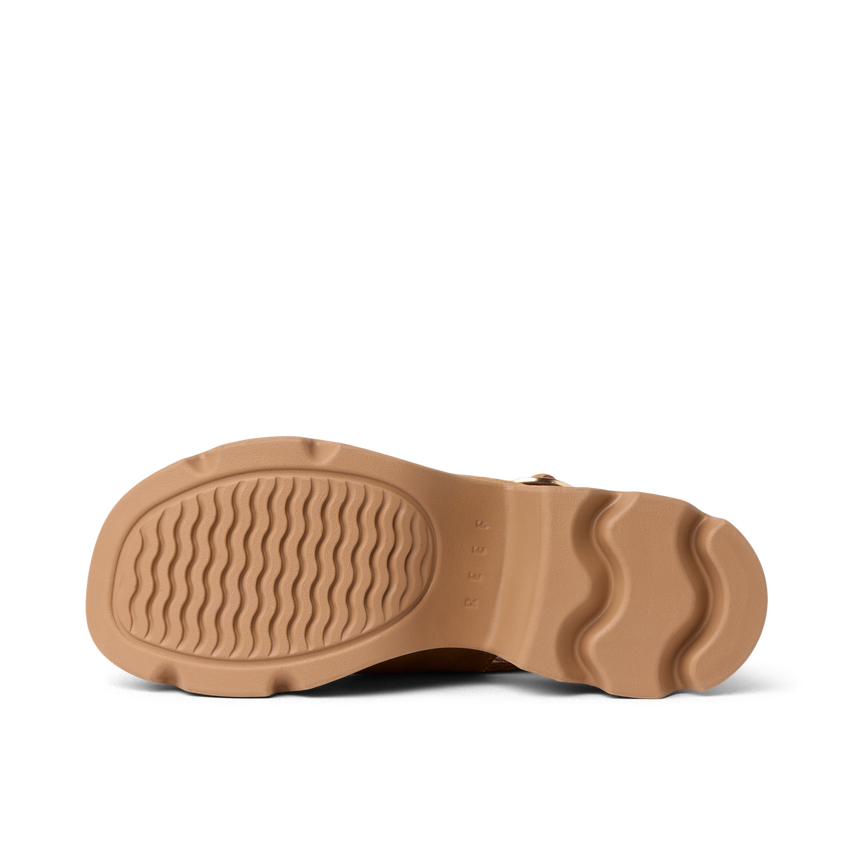 Vista Luxe Ava right shoe sole view showing durable, comfort-focused outsole designed for beach and everyday wear.