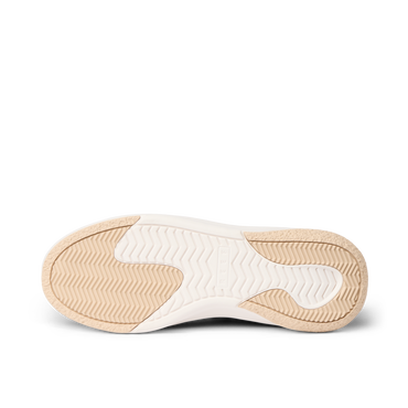 Bottom view of the Reef Del Mar shoe sole featuring durable, water-friendly materials with enhanced arch support and grip patterns