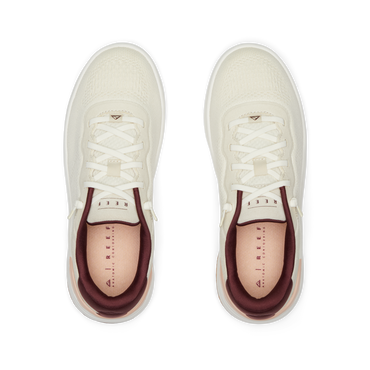Reef Del Mar sneakers viewed from above, toes facing upward, showing cushioned uppers and laces