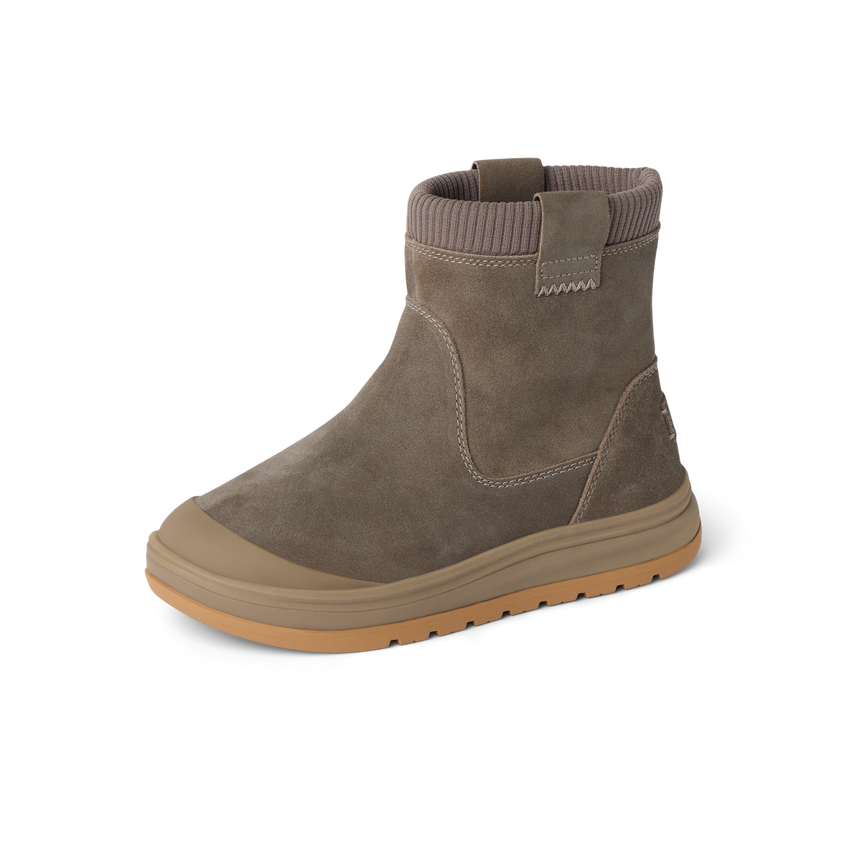 Campfire Ember boot facing left with cushioned sole and arch support for comfortable everyday adventures