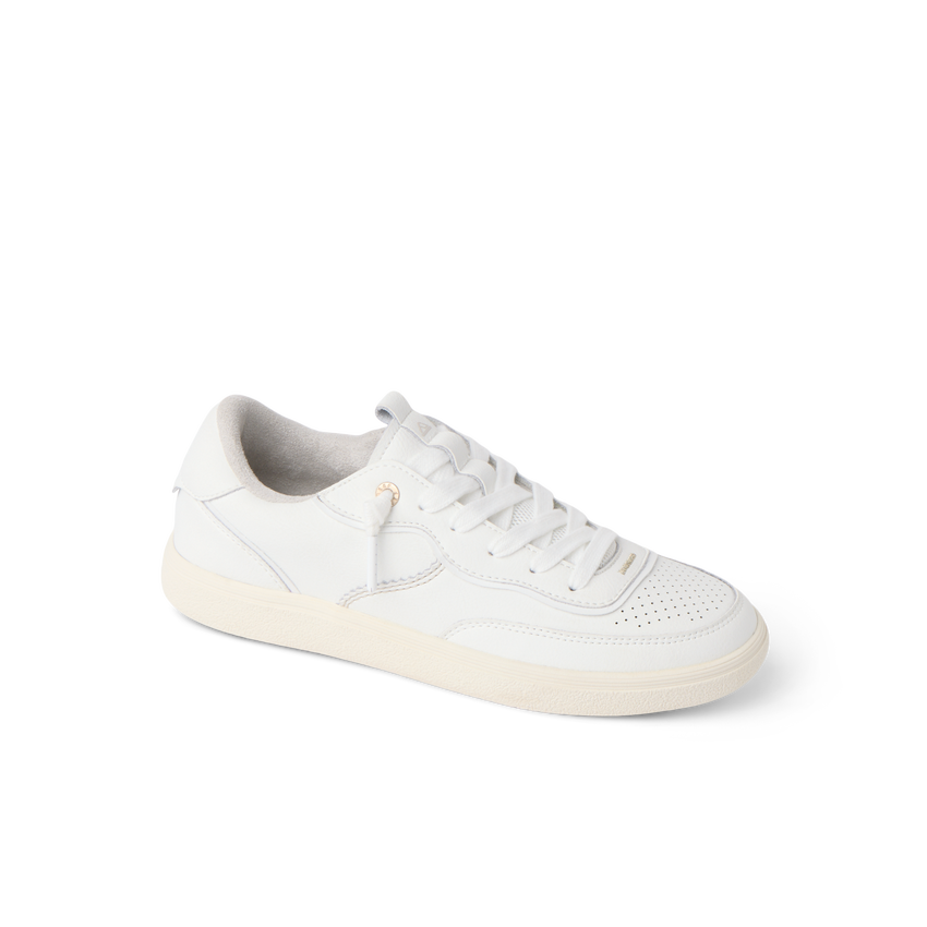 REEF Kickback white sneaker facing right with a layered design for everyday comfort
