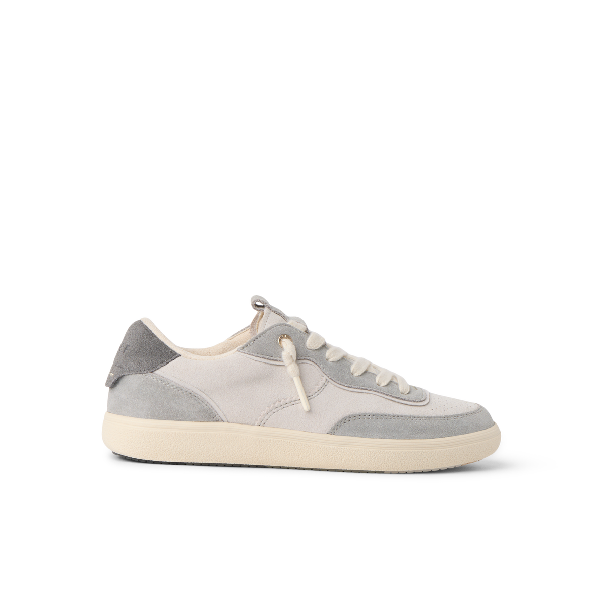 REEF Kickback sneaker facing right in side view with cushioned sole for everyday comfort