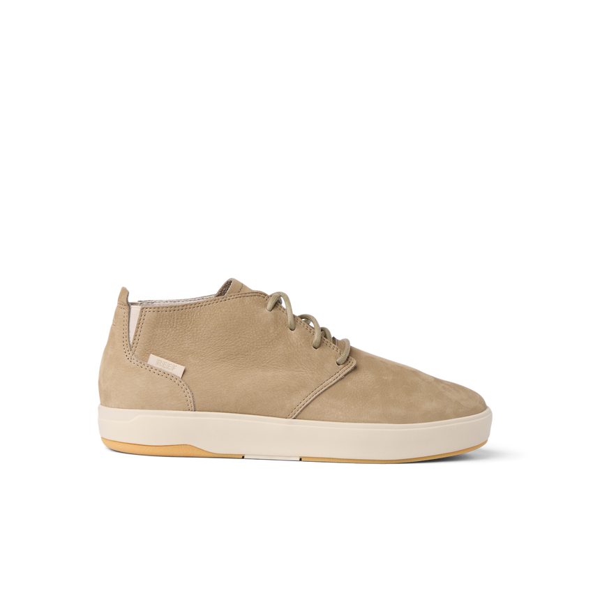 Del Mar Desert right facing leather and suede shoe with cushioned sole and easy entry heel