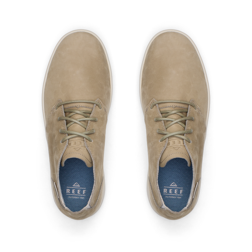 Del Mar Desert leather and suede shoes viewed from above, toes facing upward with cushioned footbeds