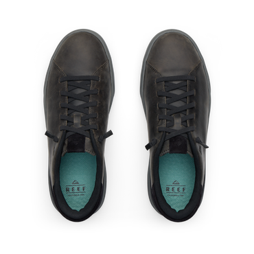 Del Mar Commuter leather sneakers viewed from above, facing forward