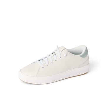 Del Mar Commuter white leather sneaker facing left with cushioned comfort