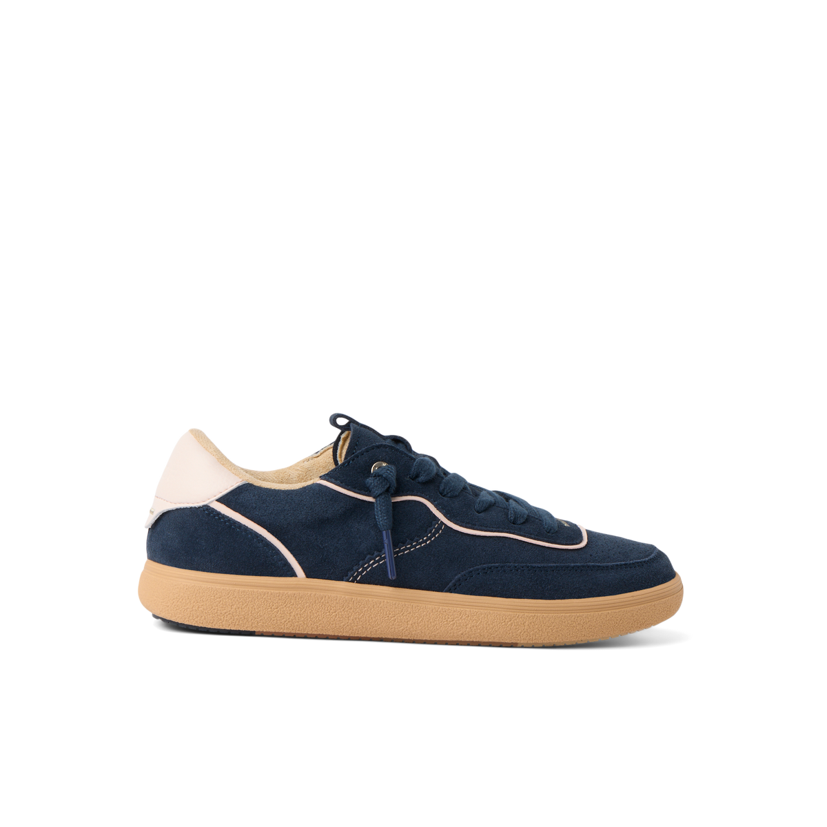 REEF Kickback sneaker facing right in side view with lightweight cushioning and anatomical arch support