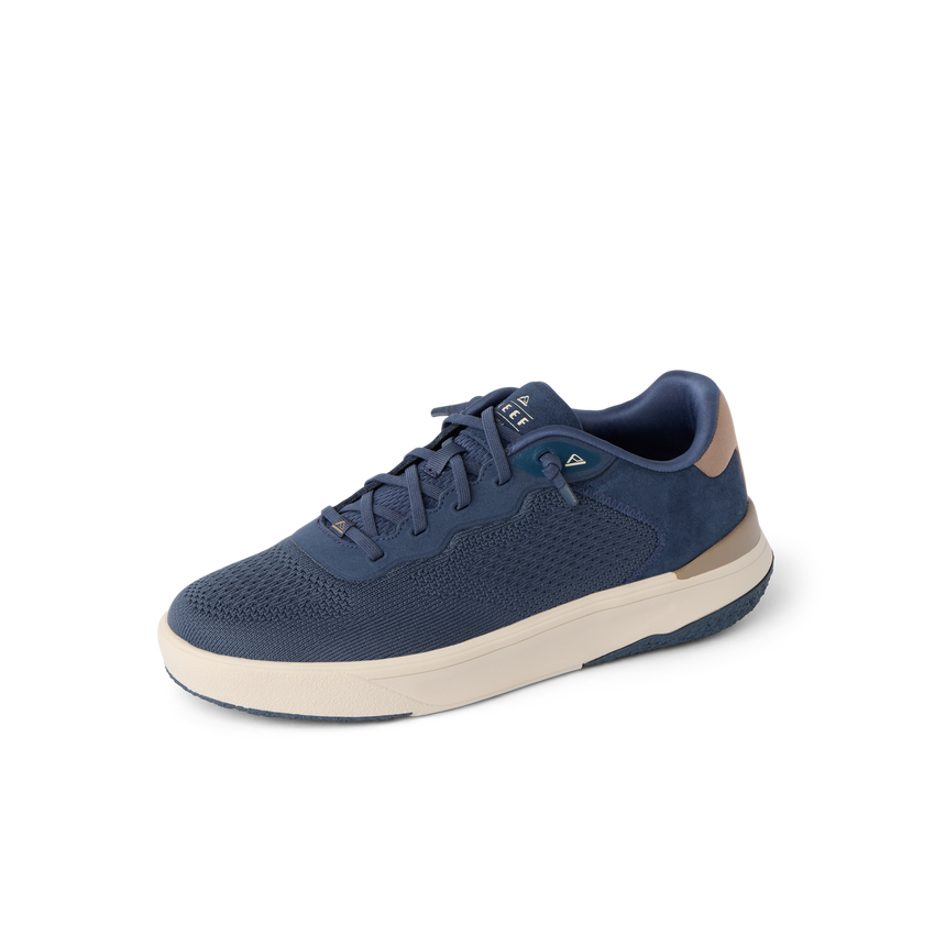 Shoreline Del Mar navy sneaker facing left with cushioned support and comfort for everyday wear