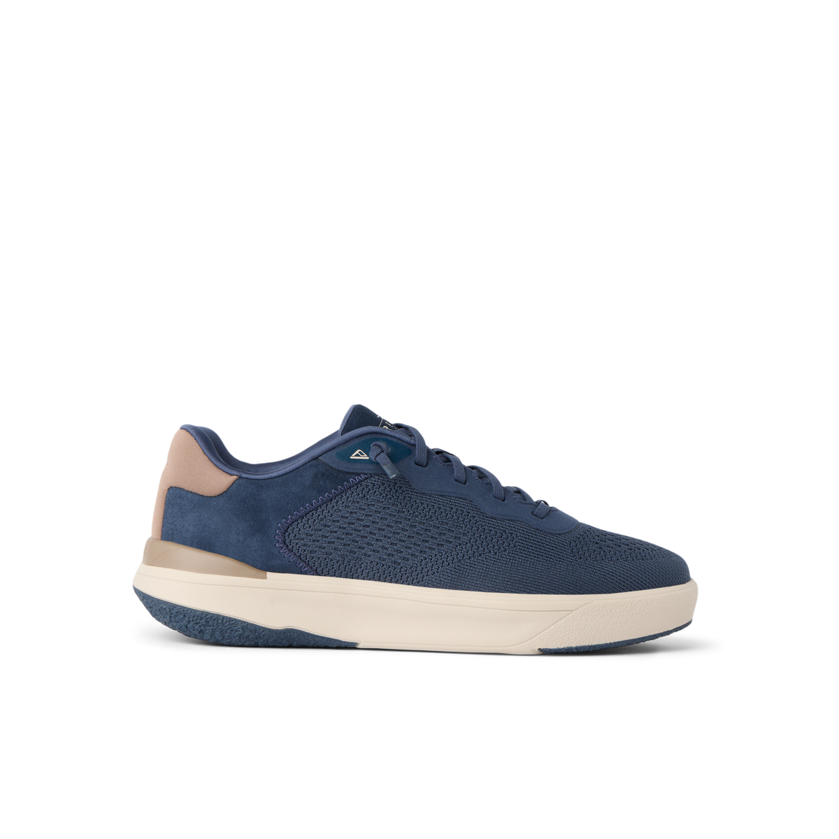 Shoreline Del Mar navy blue sneaker facing right with cushioned support and comfort