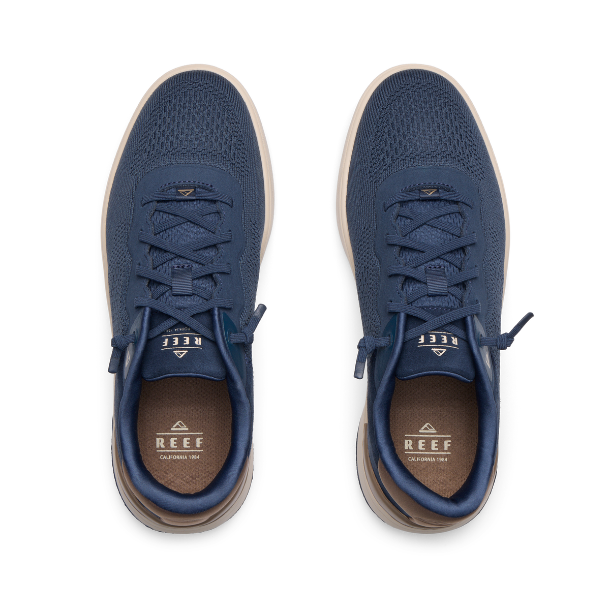 Shoreline Del Mar navy sneakers shown from above with toes facing upward, cushioned support and elastic laces