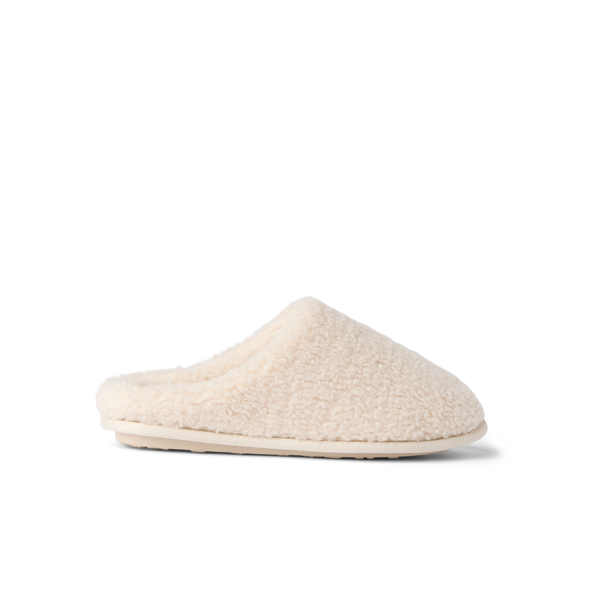 Daydream Slipper in soft faux shearling, side view facing left, cozy mule for everyday comfort at home