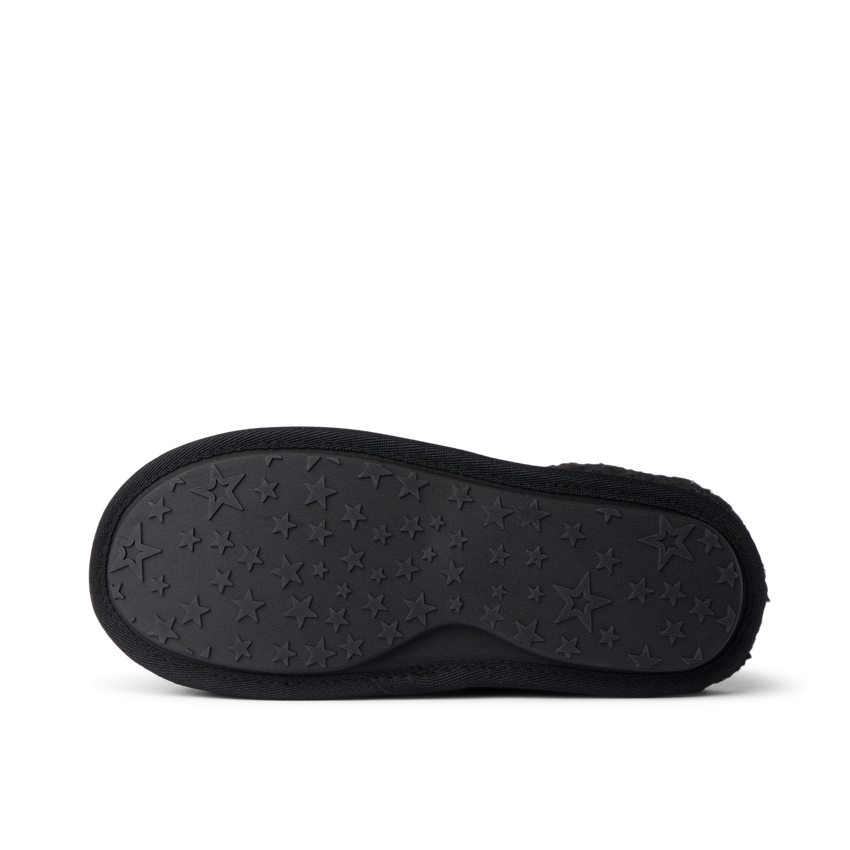 Daydream Slipper outsole facing left with star patterned tread and cushioned sole for everyday comfort