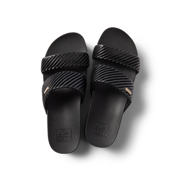 Top-down view of black Cushion Vista Hi women's sandals facing forward with cushioned footbeds and textured straps