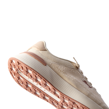Shoreline Palisades sneaker facing left, close-up of outsole and side with soft cushioning and arch support design.