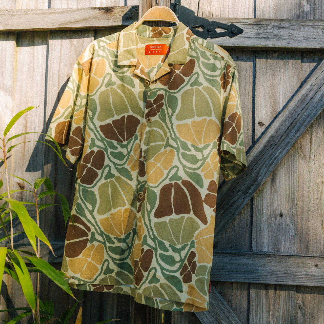 Men's Sullivan's Camp Shirt - Floral Camo view 2