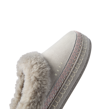 Mikayla grey shoe close up with plush faux fur collar and toe facing right