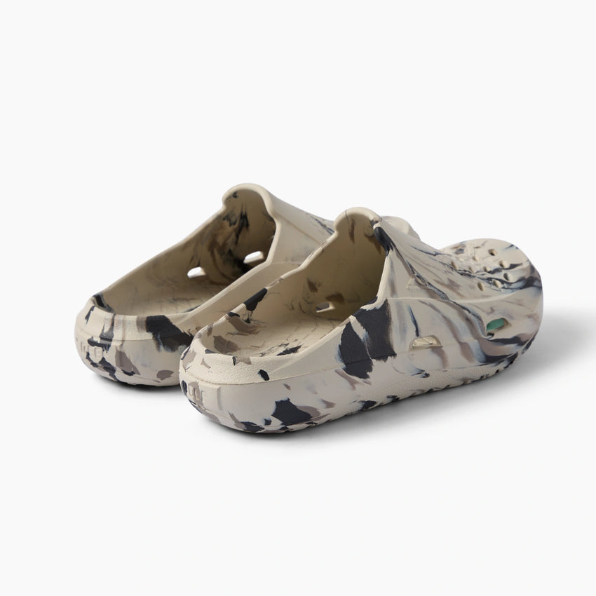 Glider water friendly clogs facing left with molded footbeds and cushioned comfort