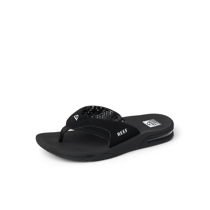 Fanning - Black - Left Side View