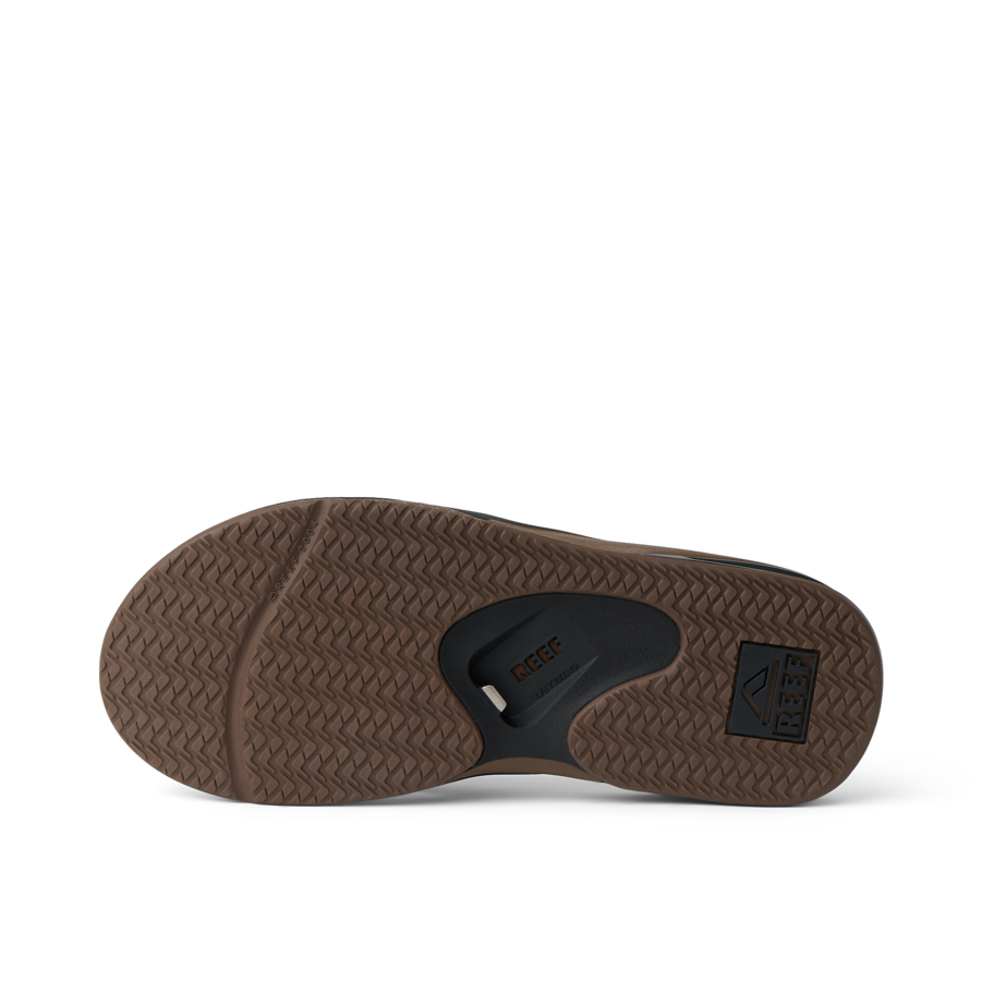 Fanning - Black And Tan - Underside View