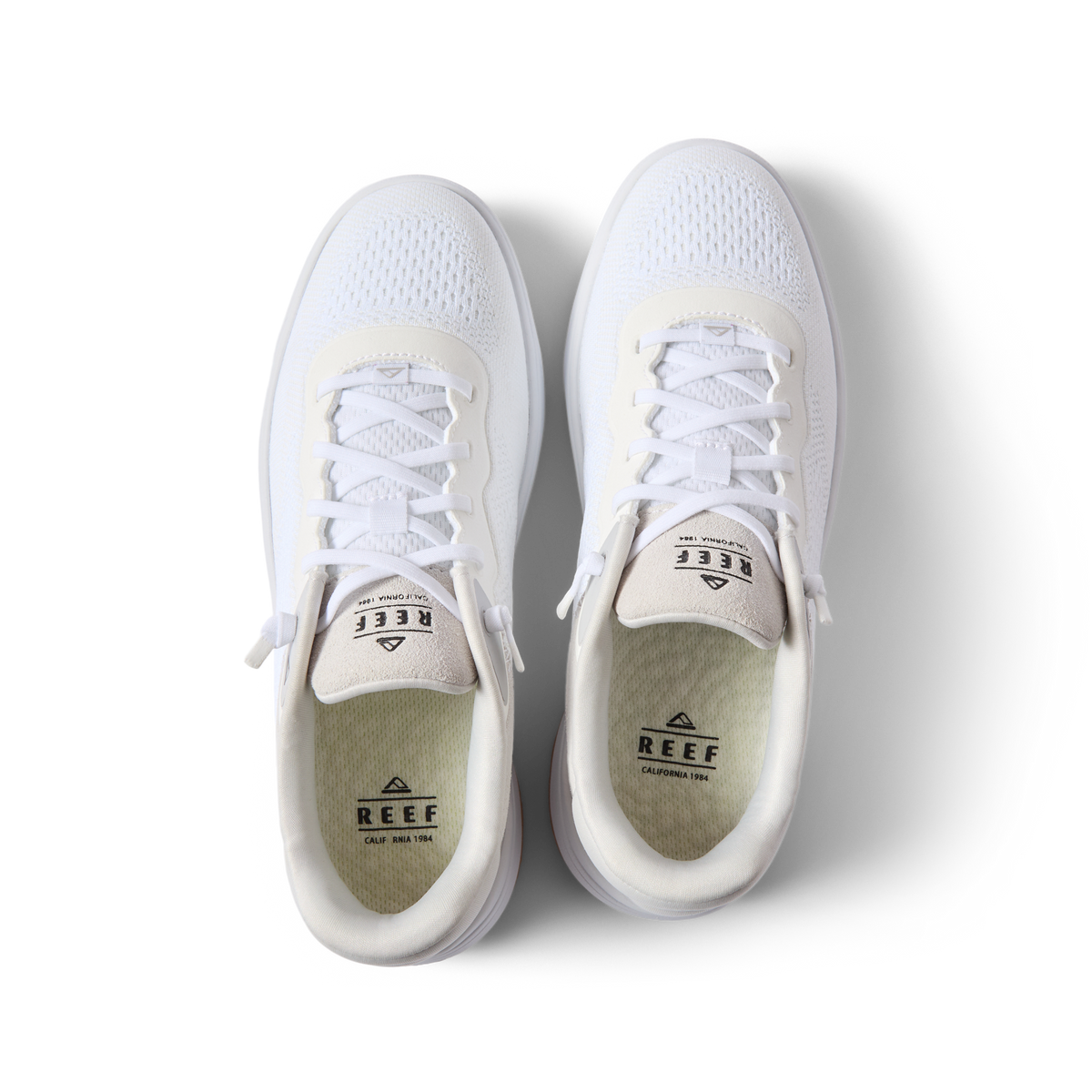 Shoreline Del Mar white sneakers viewed from above with toes facing upward and cushioned support laces