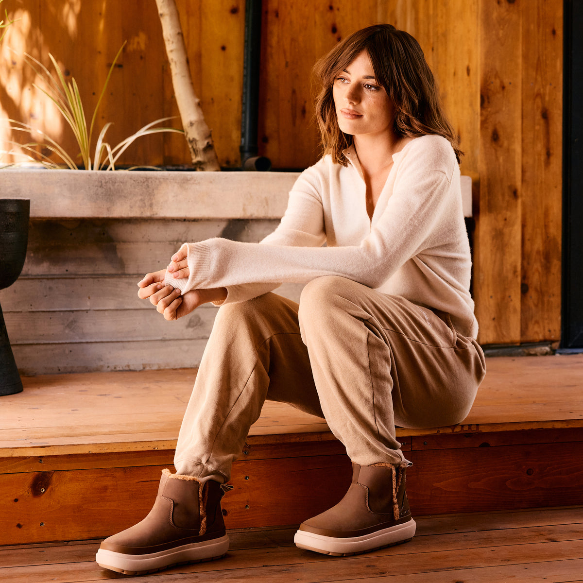 Women's Weekend Dawn Boots in Chocolate